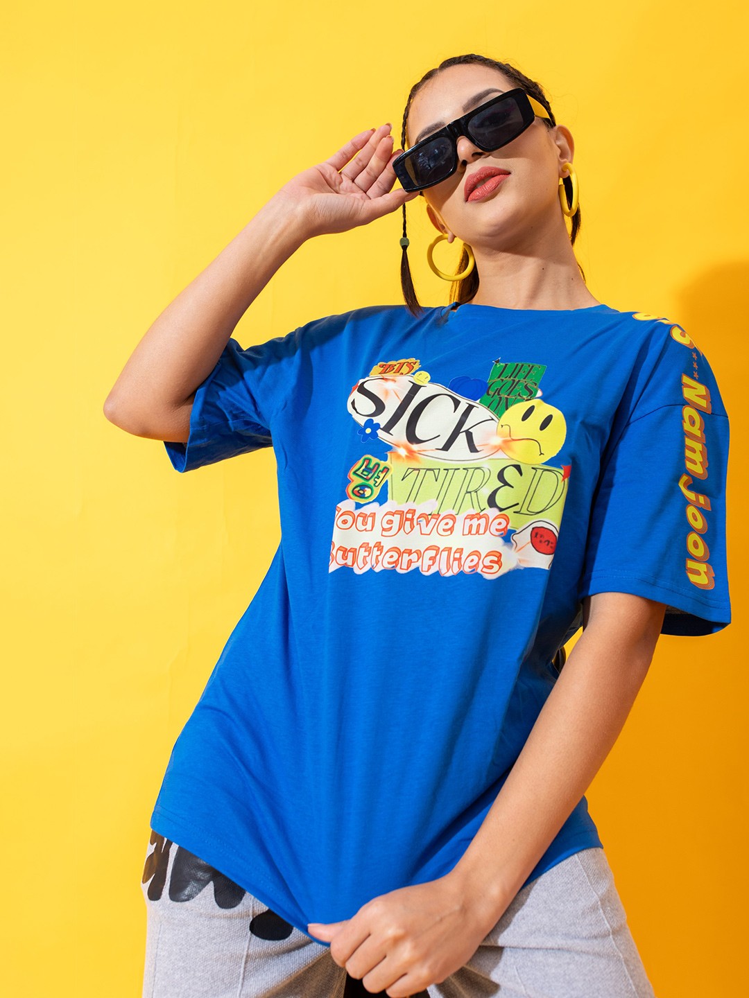 

Stylecast X Hersheinbox Typography Printed Pure Cotton Boxy T-shirt, Blue