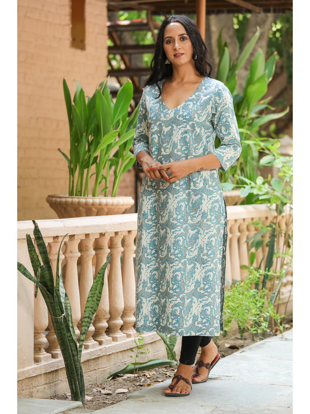 

Baisacrafts Abstract Printed Pure Cotton Kurta, Blue