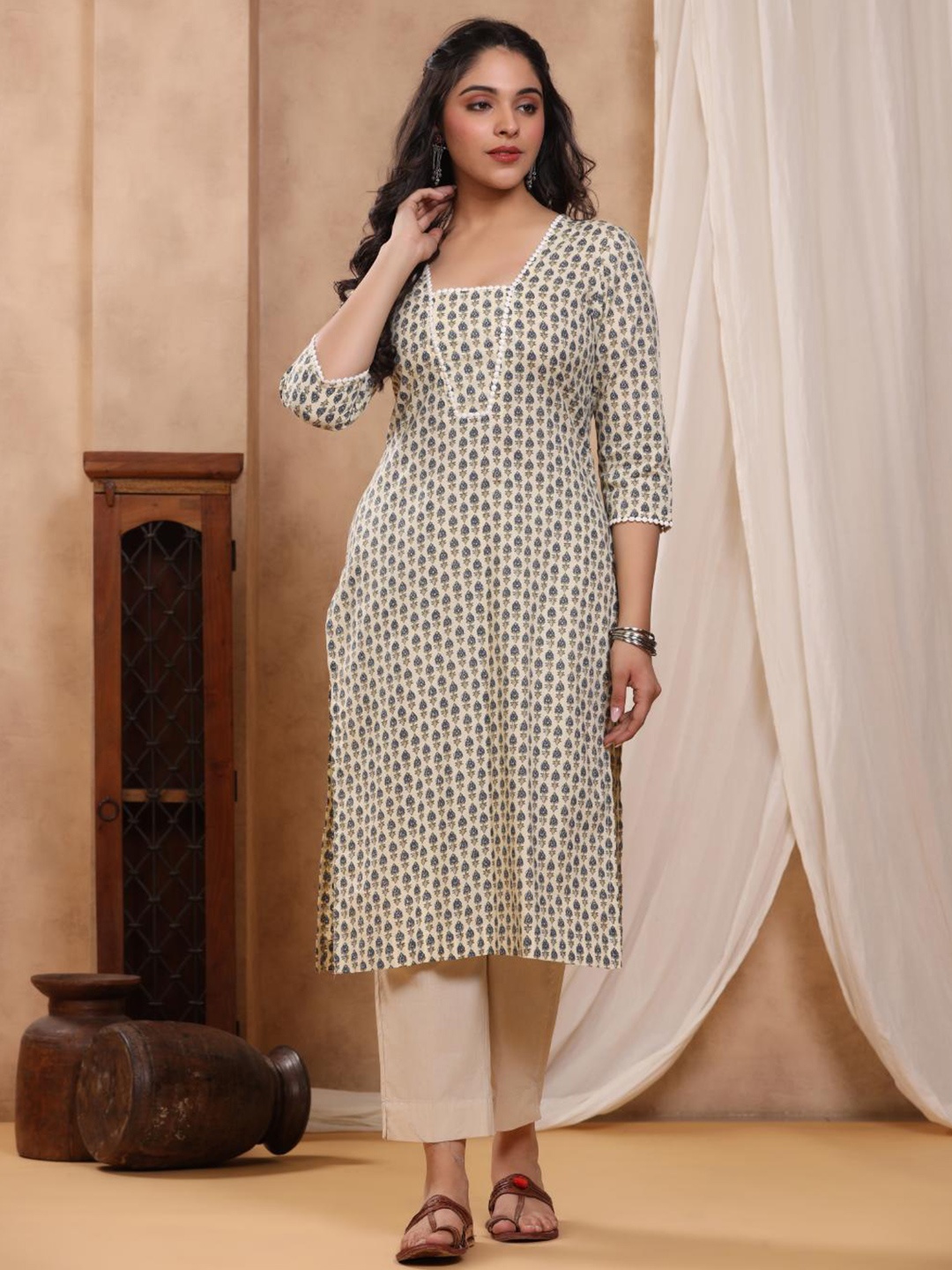 

Baisacrafts Ethnic Motifs Printed Pure Cotton Kurta, Beige