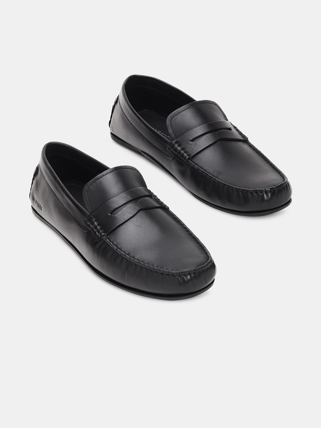 

Tommy Hilfiger Men Leather Driving Shoes, Black