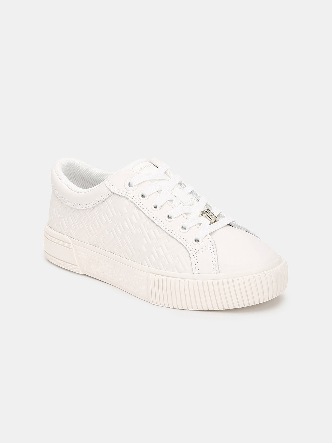 

Tommy Hilfiger Women Textured Leather Sneakers, Off white
