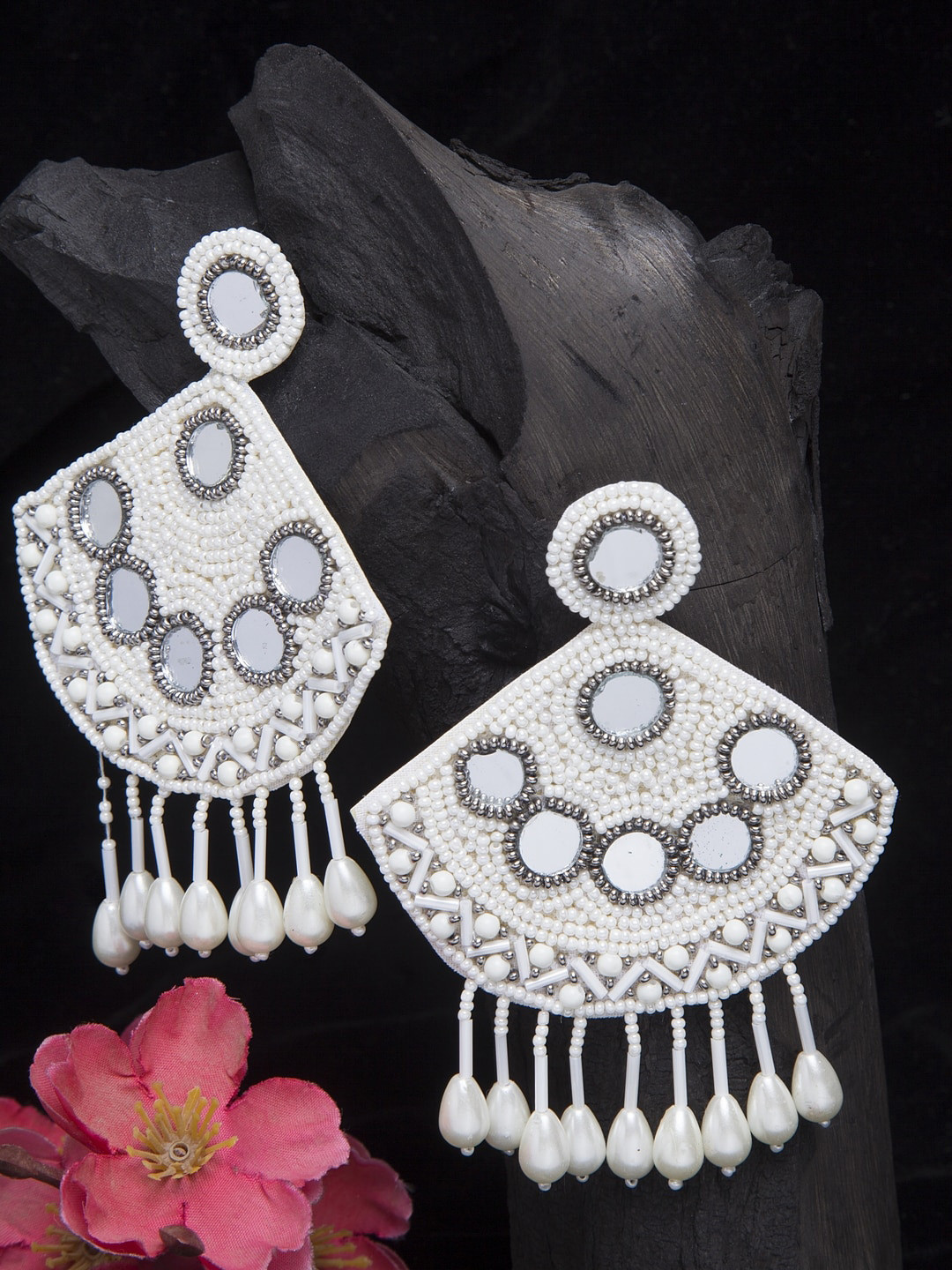 

Moedbuille Silver-Plated Contemporary Tasselled Chandbalis Drop Earrings, Off white
