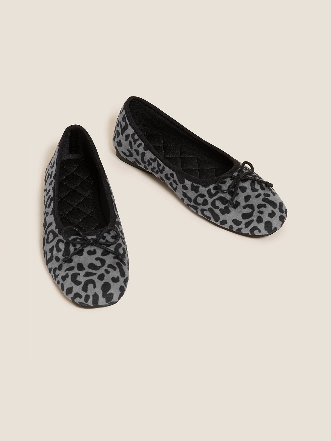

Marks & Spencer Women Printed Ballerinas With Bows, Grey