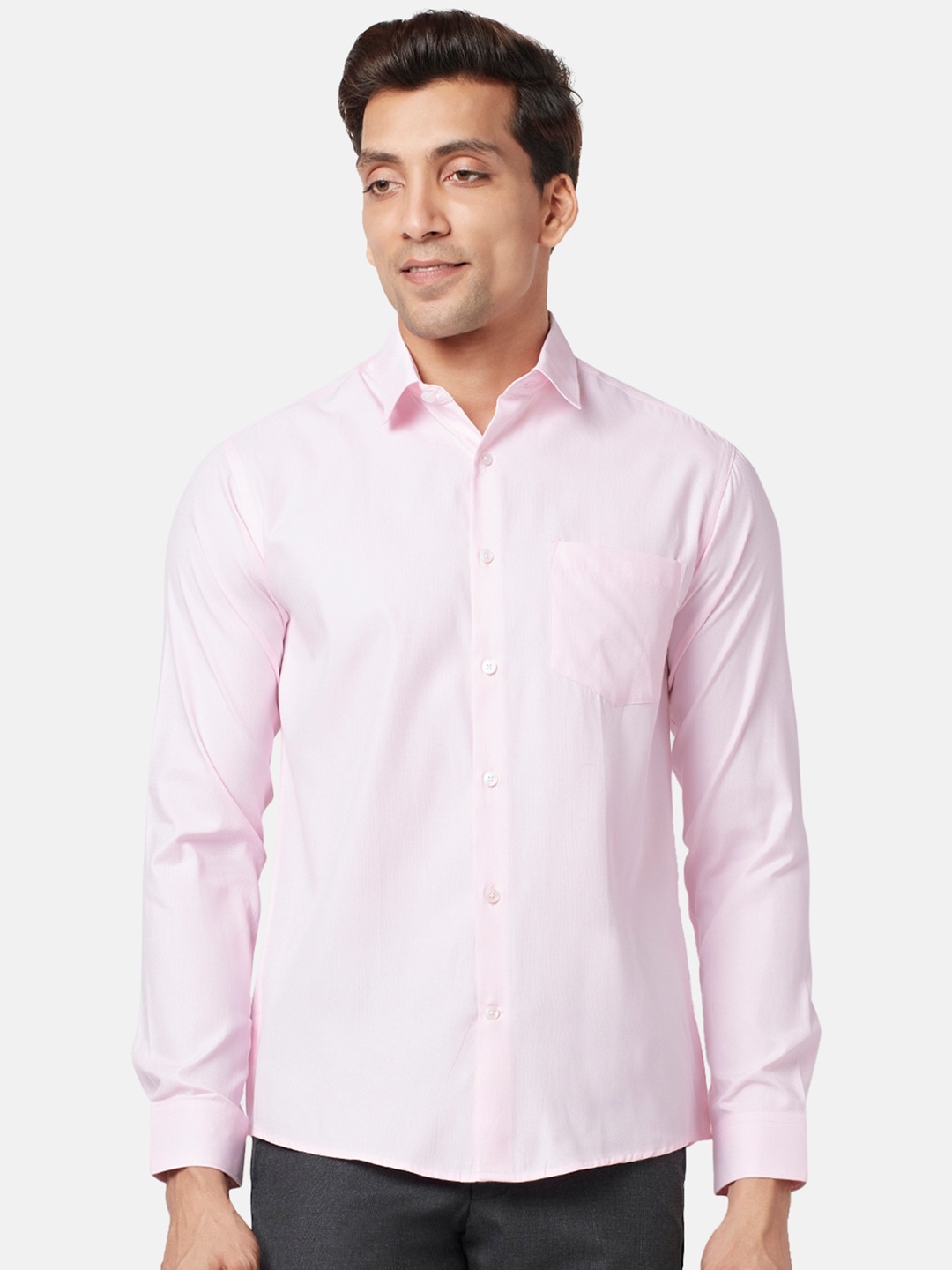 

BYFORD by Pantaloons Men Slim Fit Spread Collar Casual Shirt, Pink
