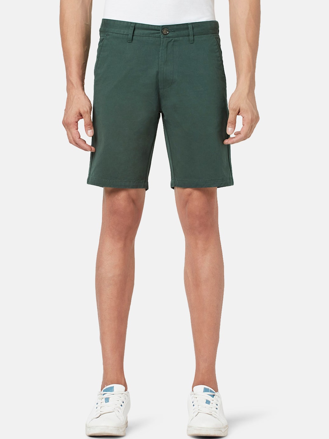 

BYFORD by Pantaloons Men Slim Fit Cotton Shorts, Green