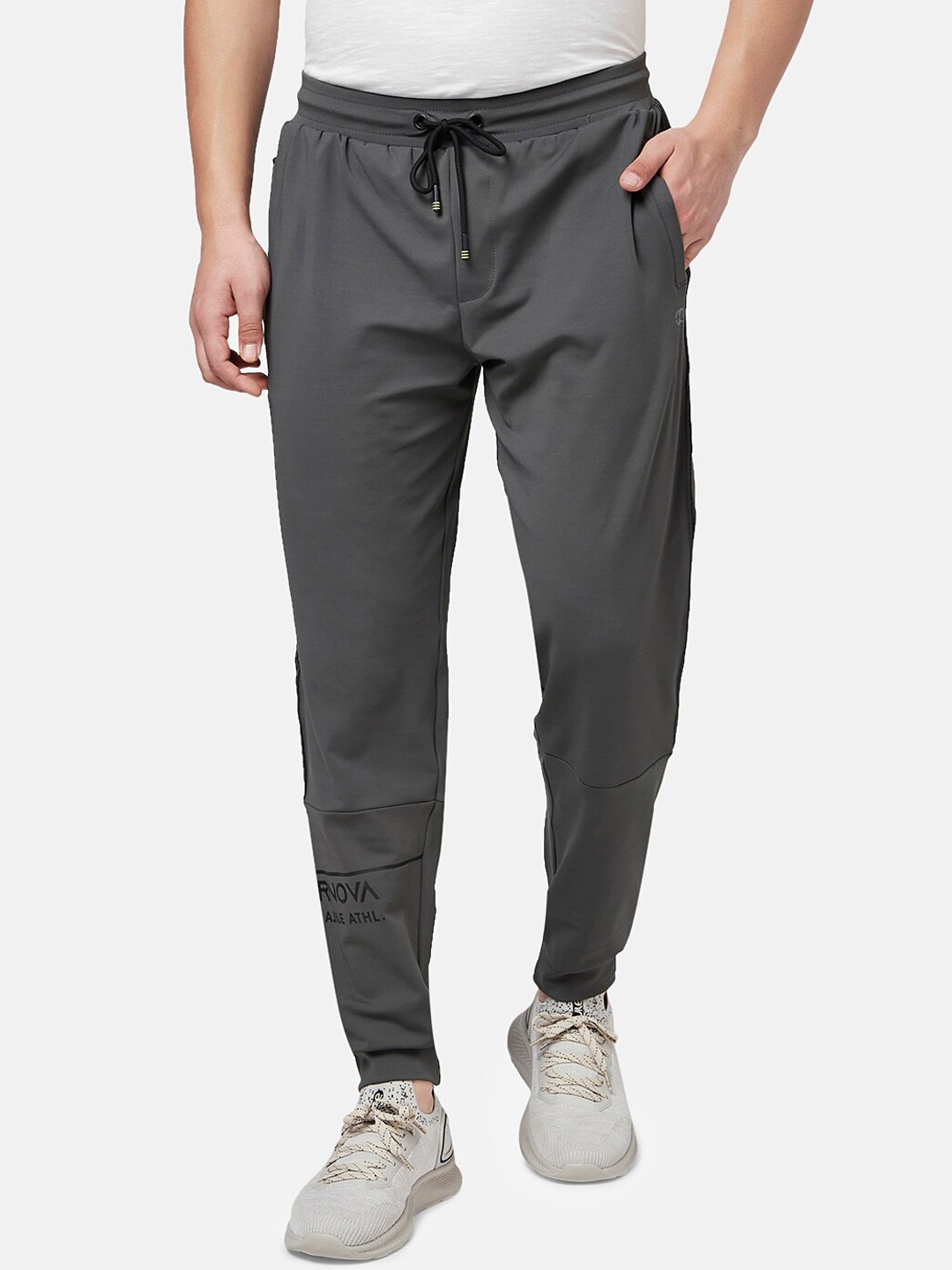 

Ajile by Pantaloons Men Slim-Fit Joggers, Grey