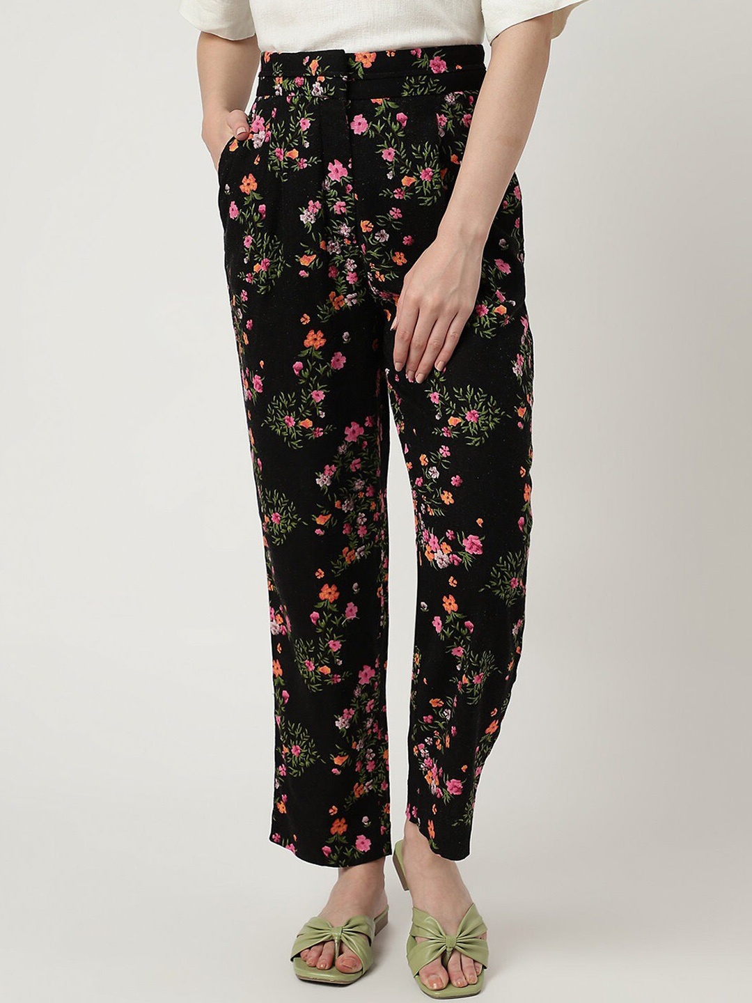 

Marks & Spencer Women Floral Printed Tapered Fit High-Rise Pleated Trousers, Black