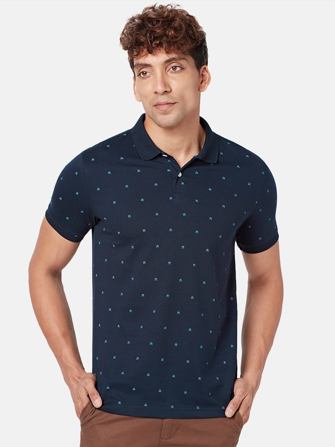 

BYFORD by Pantaloons Men Conversational Printed Polo Collar Slim Fit Cotton T-shirt, Navy blue