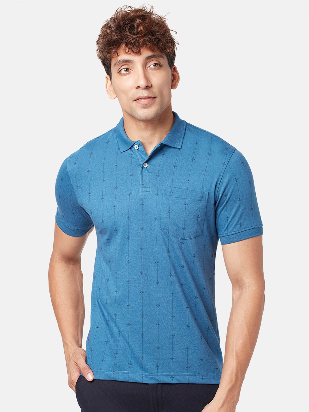 

BYFORD by Pantaloons Men Striped Cotton T-shirt, Blue