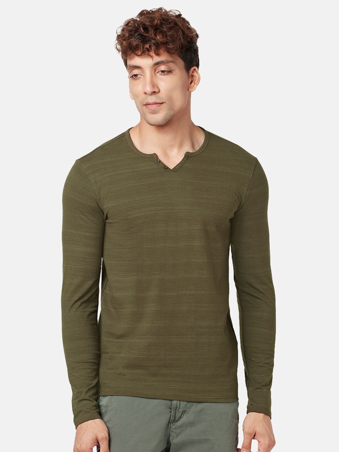 

Urban Ranger by pantaloons Men Round Neck Slim Fit Cotton T-shirt, Olive