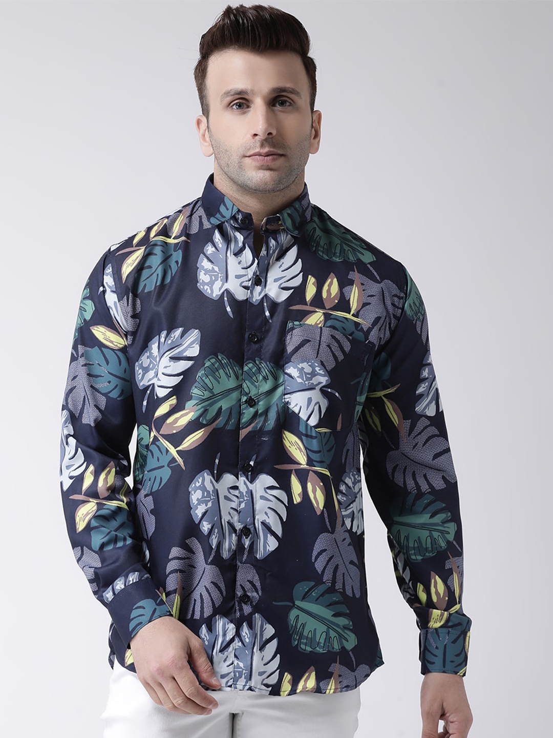

Hangup Men Slim Fit Tropical Printed Casual Shirt, Navy blue