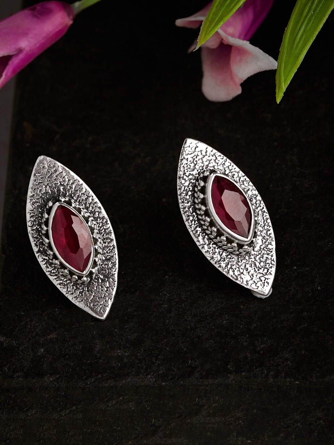

Fabindia Geometric Studs Earrings, Maroon