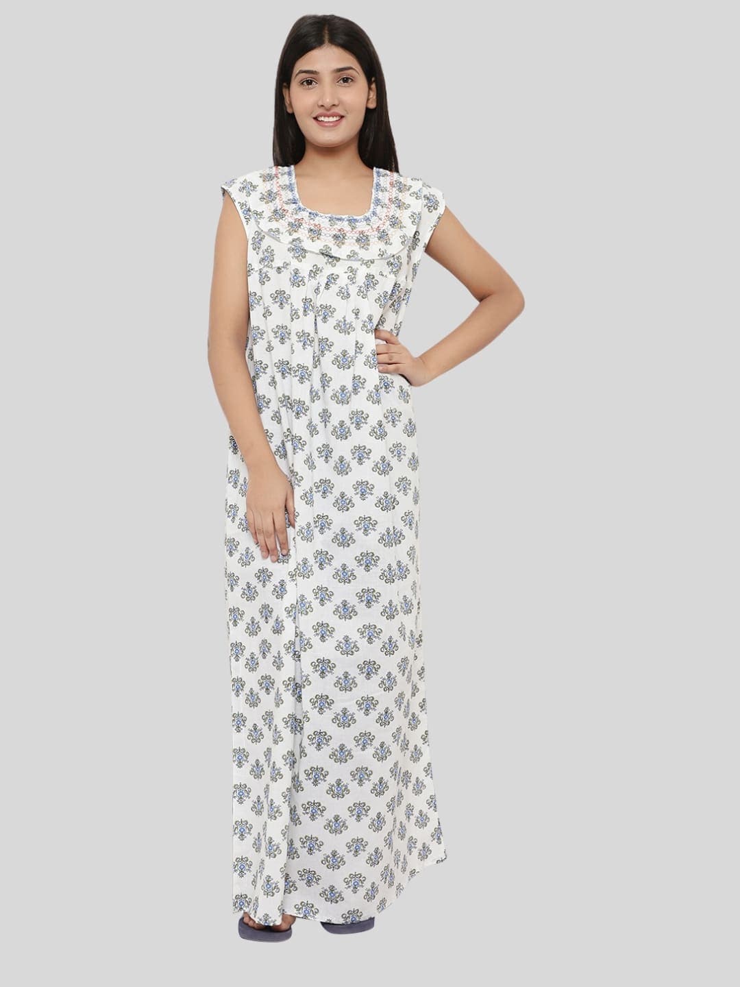 

PALIVAL Floral Printed Pure Cotton Maxi Nightdress, White