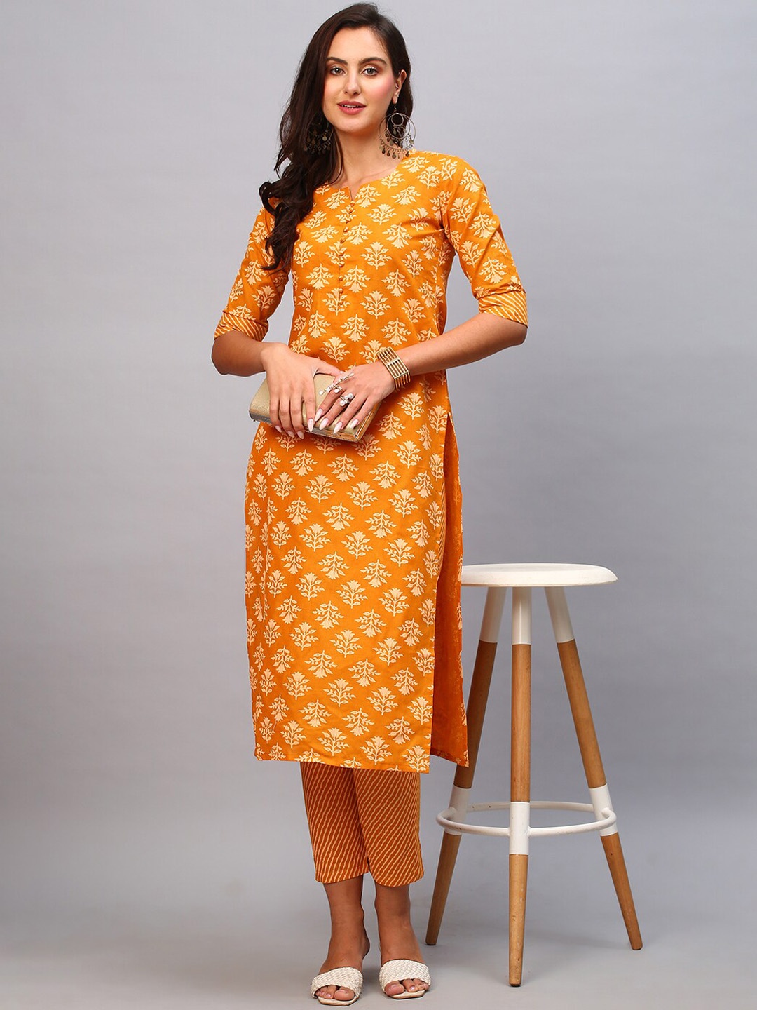 

KALINI Floral Printed Notched Round Neck Kurta with Trousers, Yellow