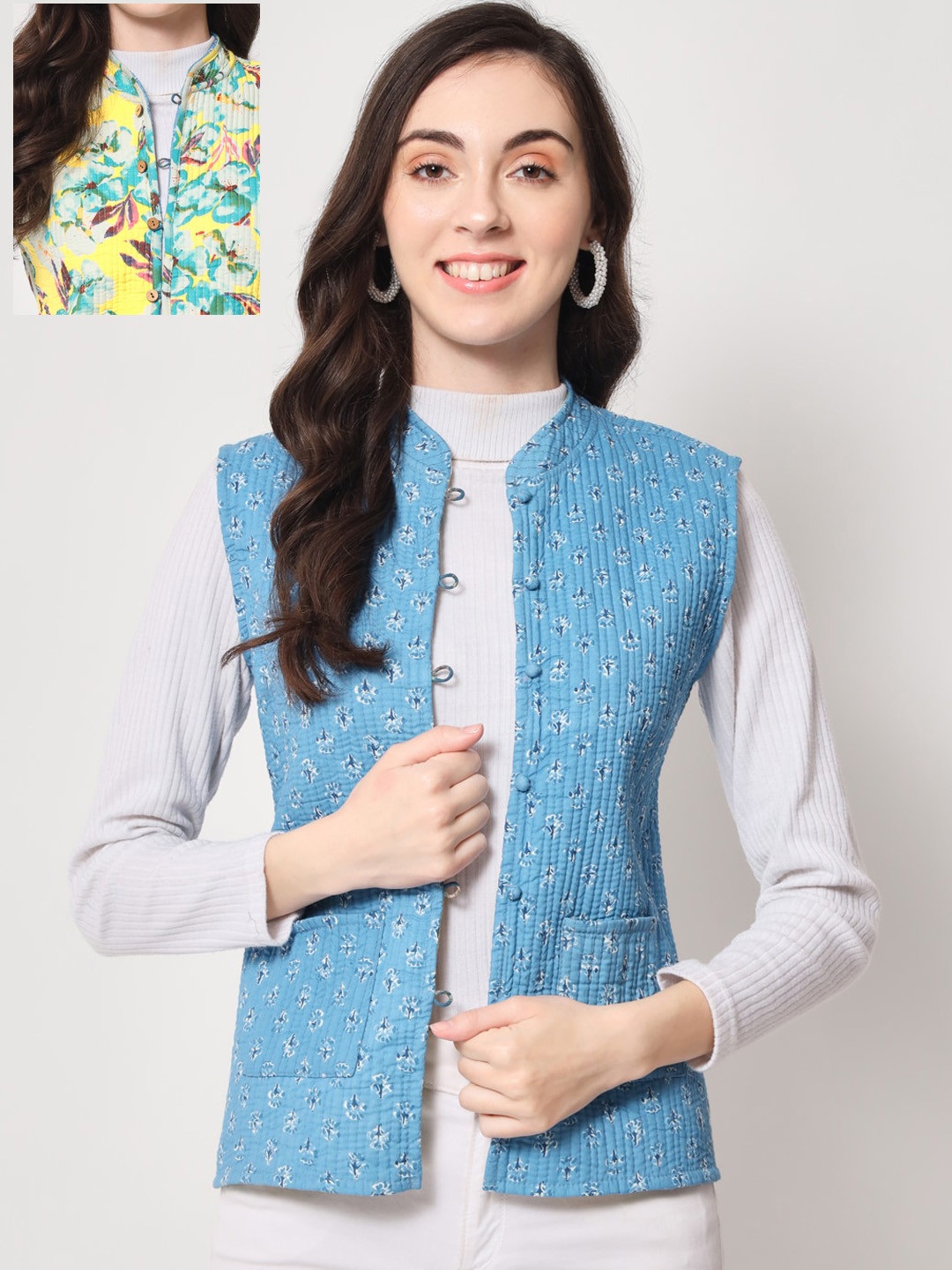 

Vastralay Cotton Geometric Reversible Tailored Jacket, Blue