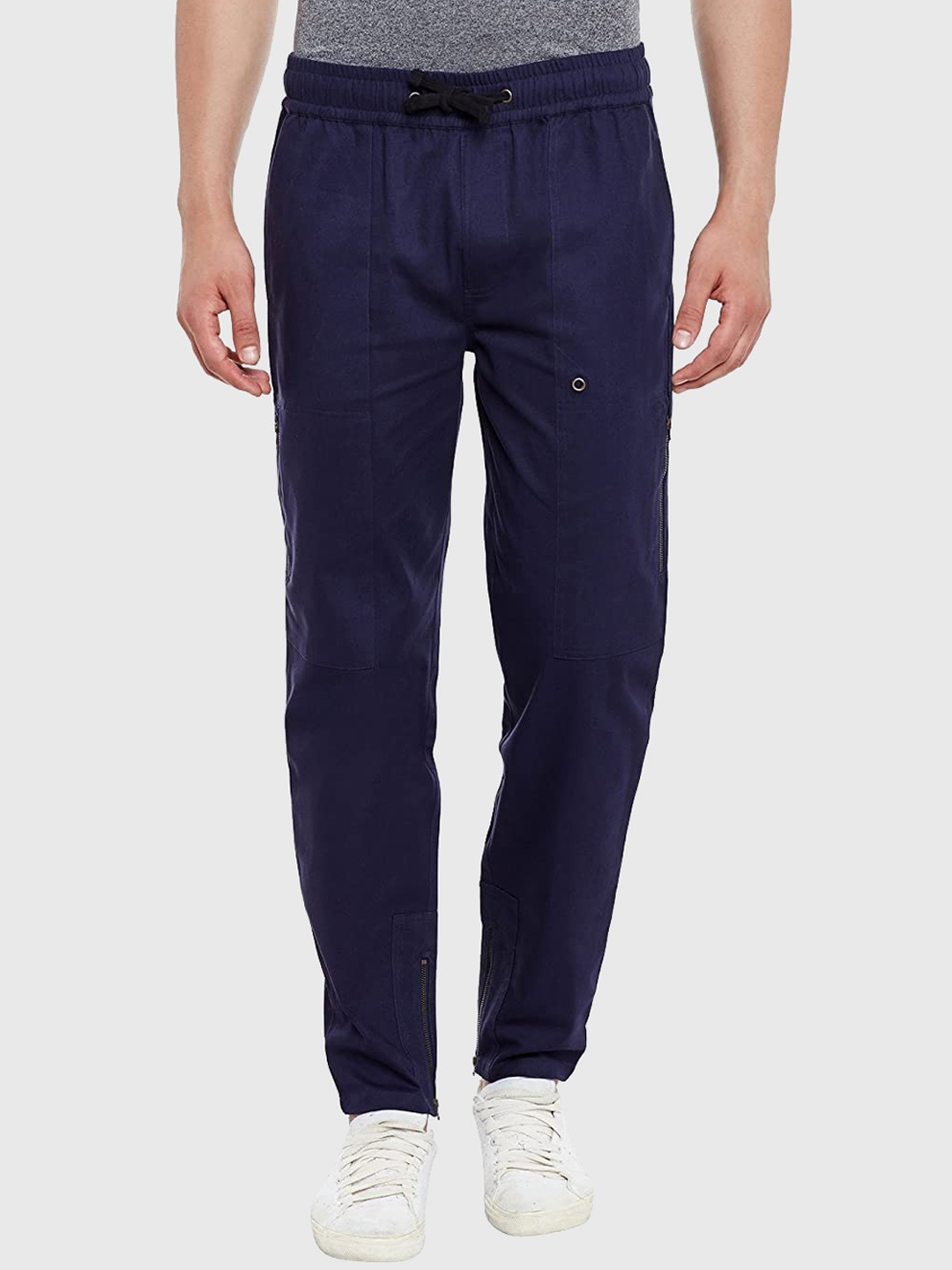 

CHILL WINSTON Men Mid-Rise Relaxed Straight Leg Slim Fit Trousers, Navy blue