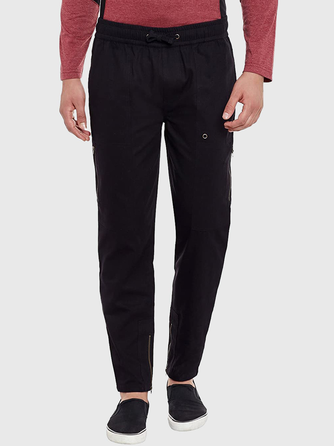

CHILL WINSTON Men Mid-Rise Relaxed Straight Leg Slim Fit Trousers, Black
