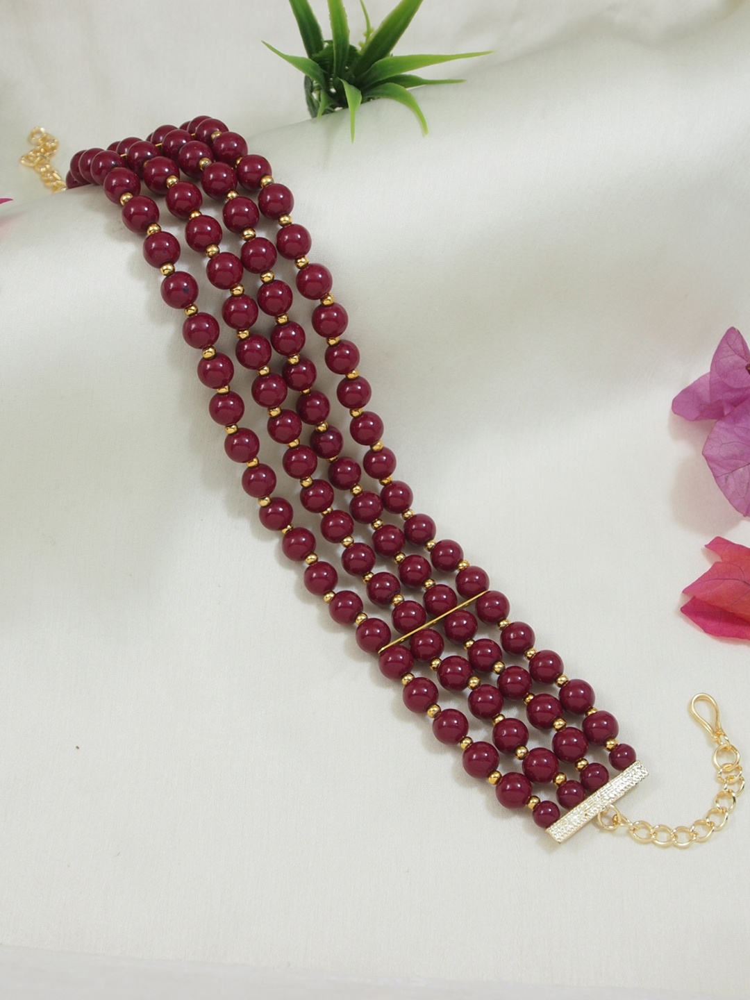 

I Jewels Gold-Plated Artificial Beads Choker Necklace