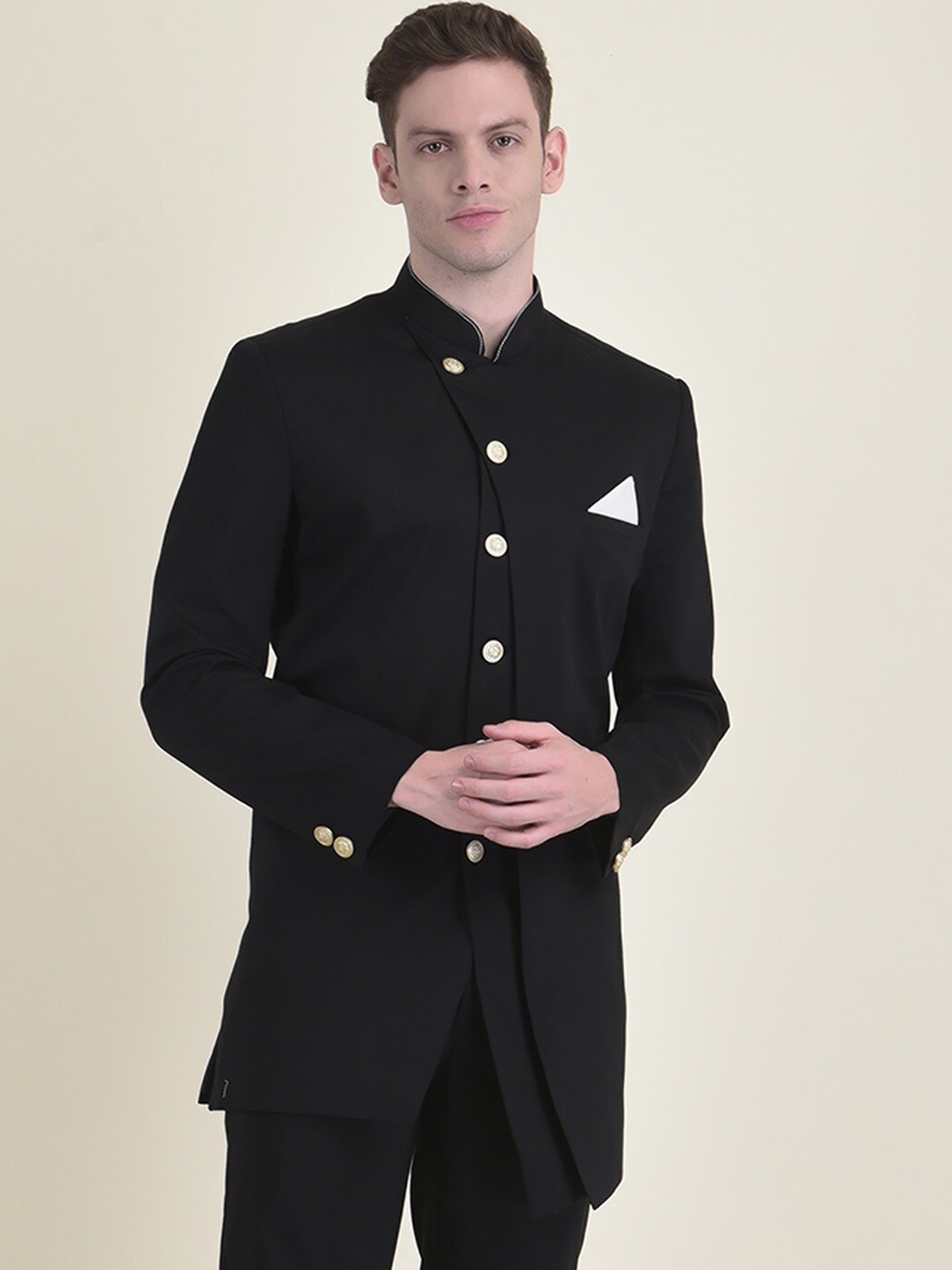 

HOUSE OF DEYANN Men Solid Mandarin Collar Sherwani Set, Black