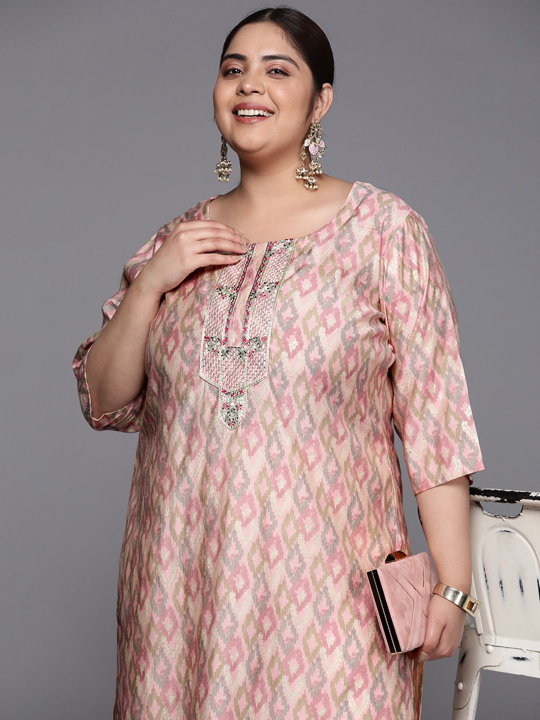 

EXTRA LOVE BY LIBAS Plus Size Printed Thread Work Kurta, Pink