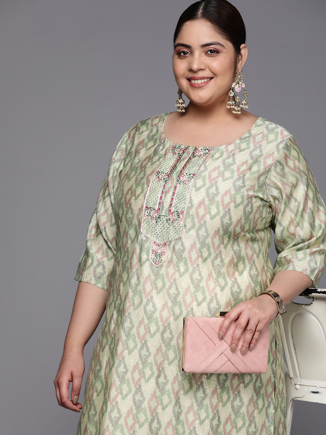 

EXTRA LOVE BY LIBAS Plus Size Printed Thread Work Kurta, Green