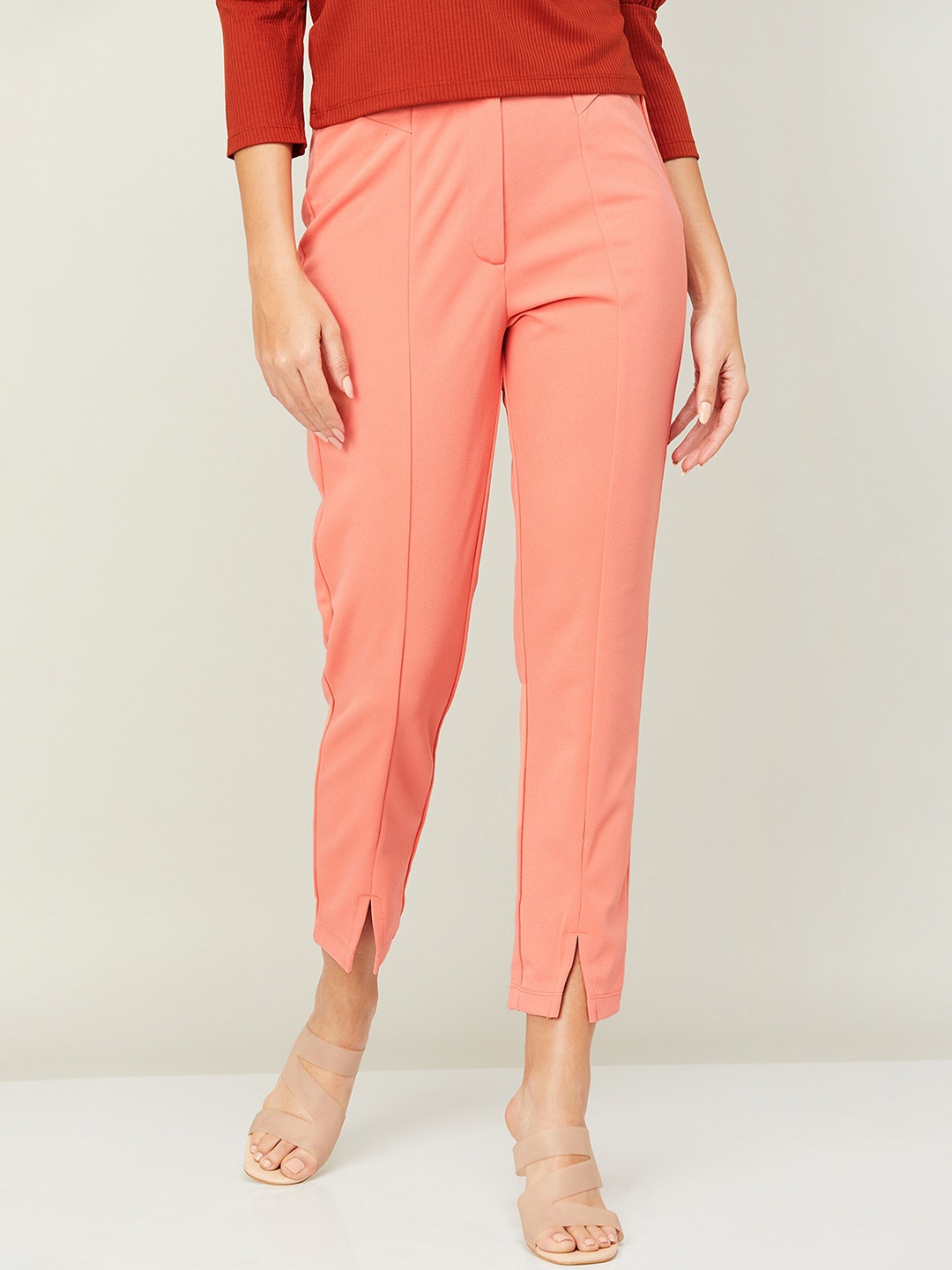 

CODE by Lifestyle Women Cropped Regular Trousers, Coral