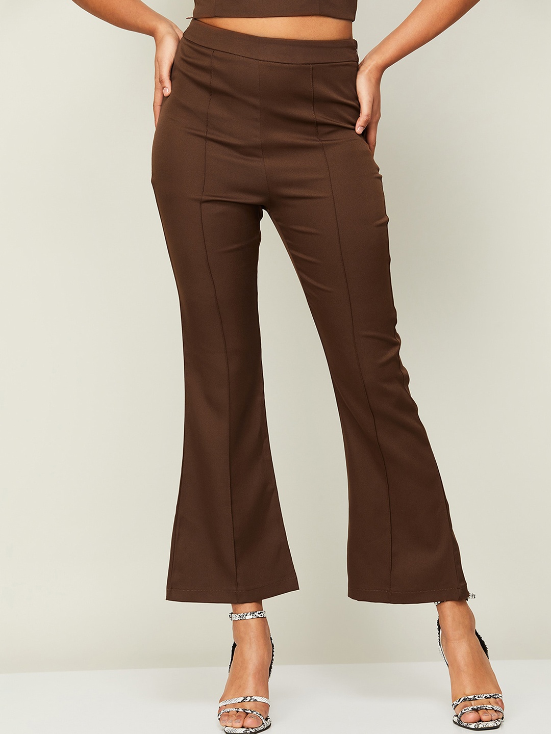 

Ginger by Lifestyle Women Mid-Rise Flared Bootcut Trousers, Brown