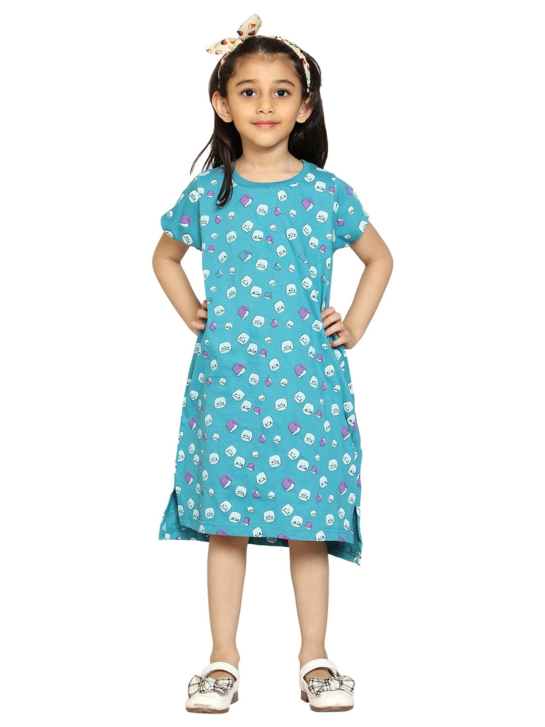 

KiddoPanti Girls Conversational Printed Pure Cotton Nightdress, Teal