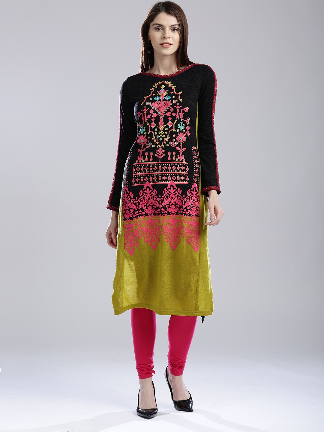 

W Women Charcoal Grey & Pink Printed Straight Knitted Kurta