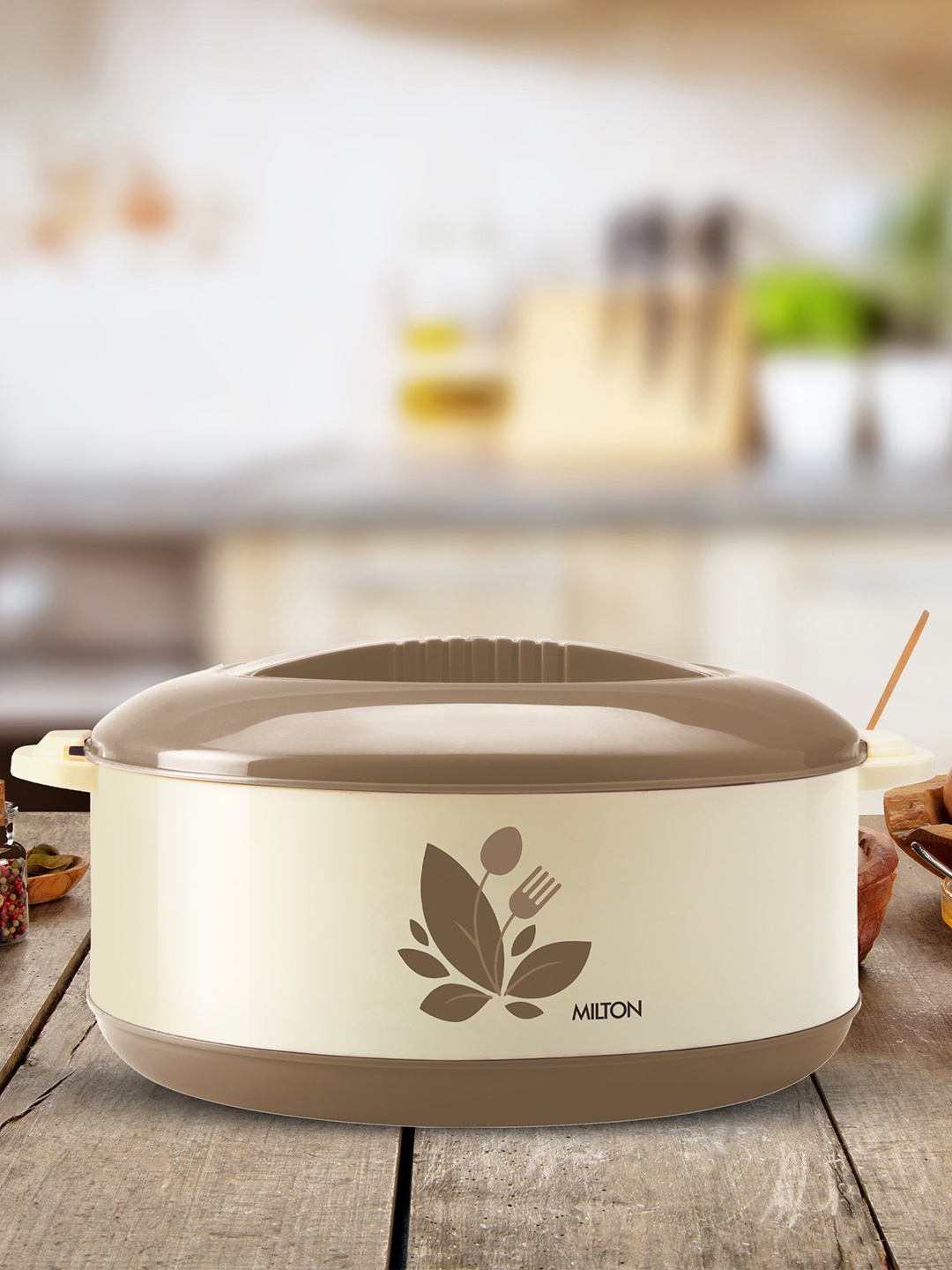 

Milton Orchid 3000 Light Brown Inner Steel Casserole 2.85 L