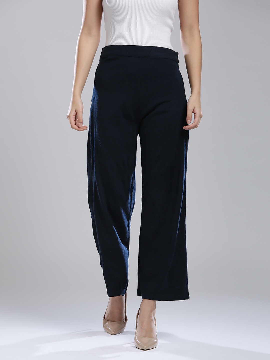 

W Women Navy Wide Leg Solid Palazzos, Navy blue