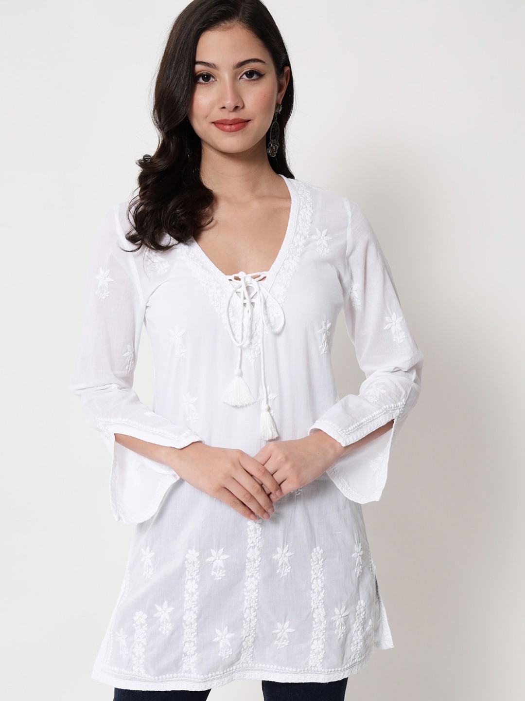 

PARAMOUNT CHIKAN Hand Embroidered Chikankari Pure Cotton Tunic, White