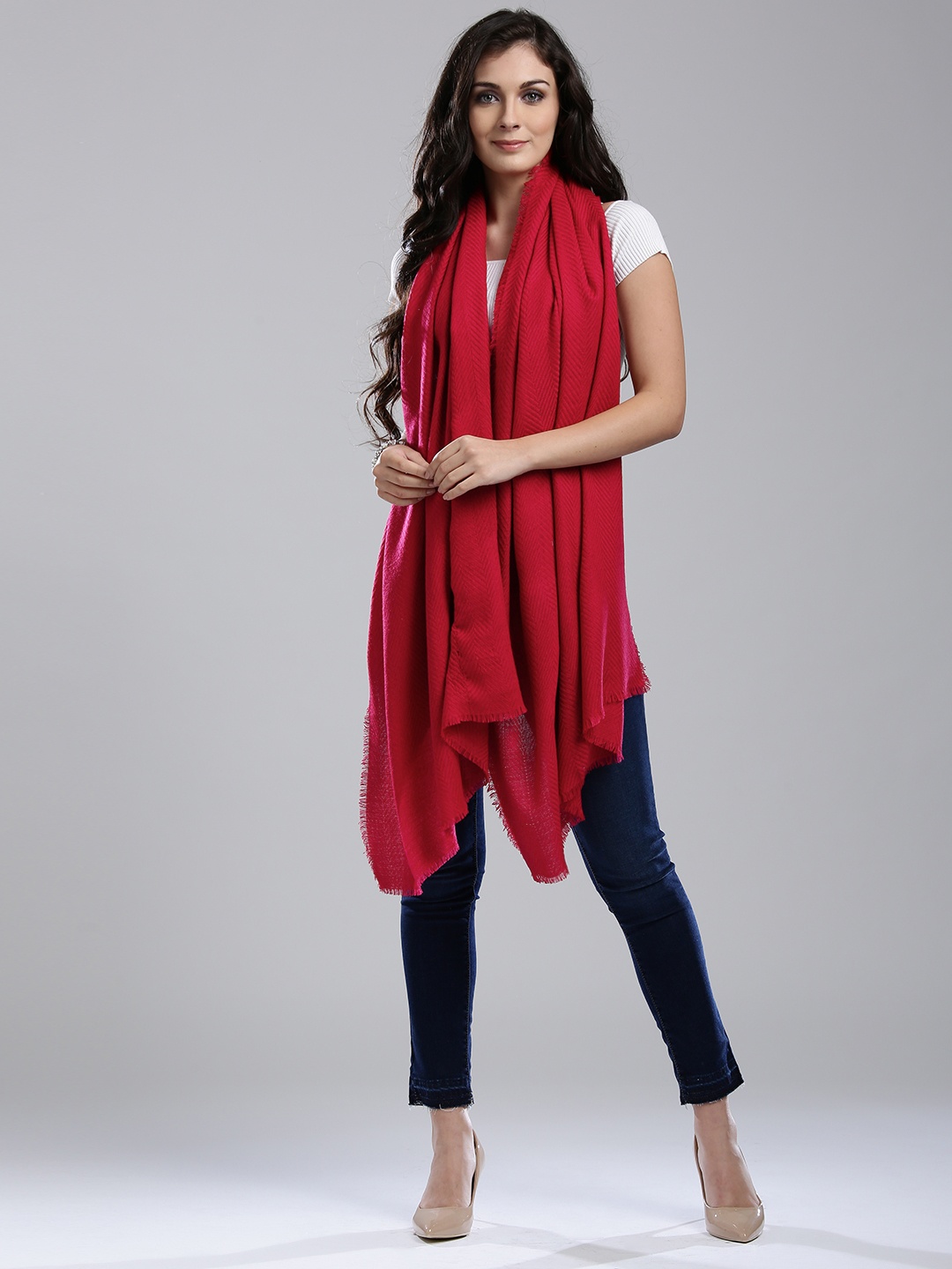 

W Red Patterned Stole