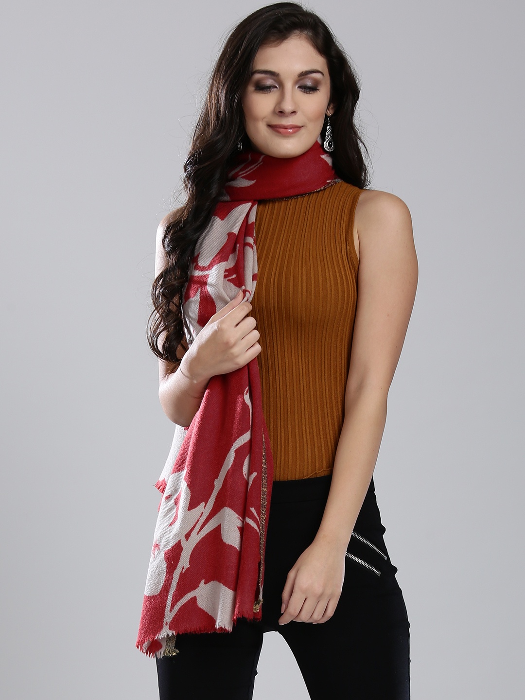 

W Red & Beige Printed Stole