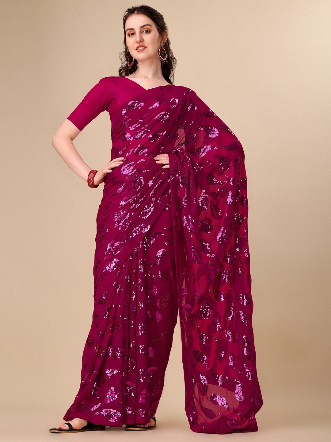 

Vaidehi Fashion Sequinned Embellished Sheer Saree, Magenta