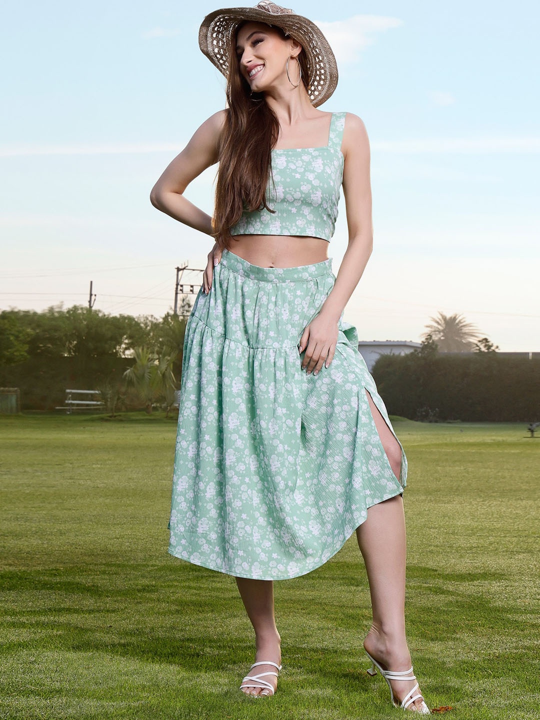 

Sera Bohemian Floral Printed Flared Midi Skirt, Green