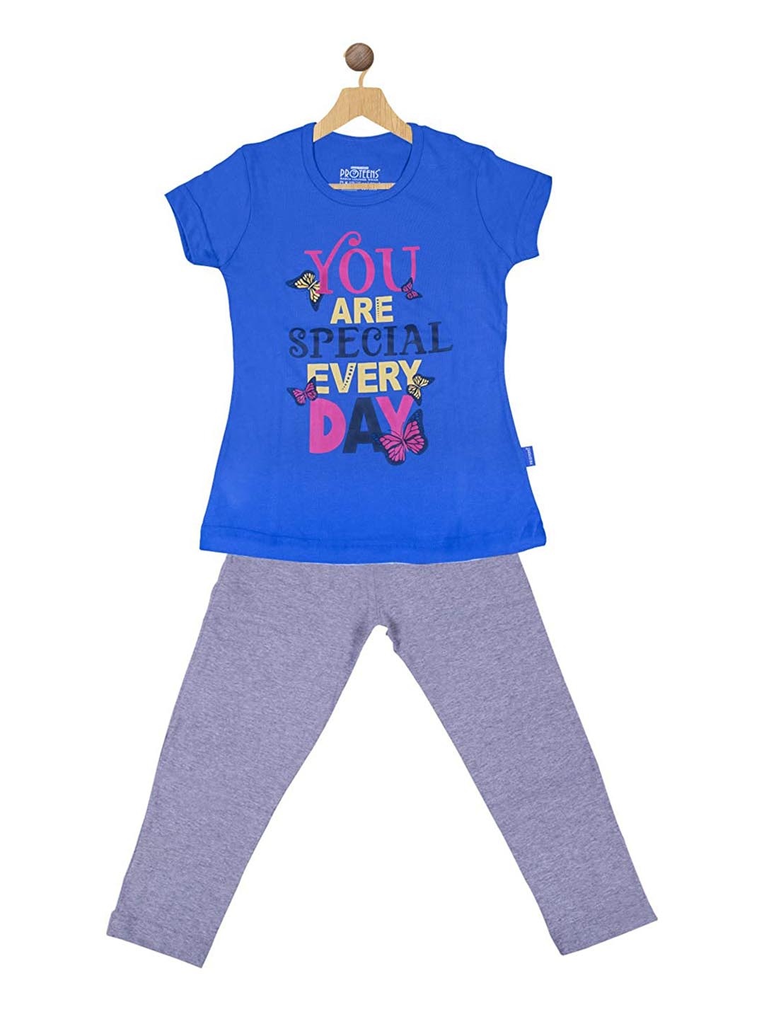 

PROTEENS Girls Typography Printed Pure Cotton Night Suit, Blue