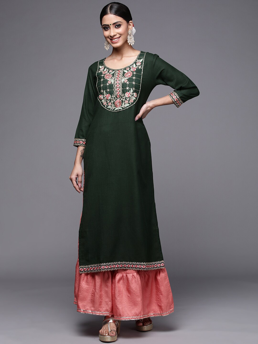 

Indo Era Women Floral Yoke Design Thread Work Cotton Kurta, Green