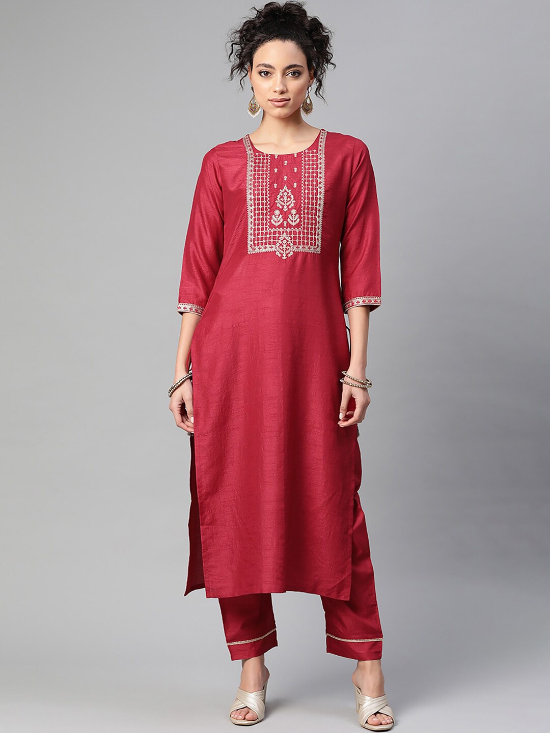 

Indo Era Floral Zari Embroidered Yoke Design Straight Kurta With Trousers, Magenta