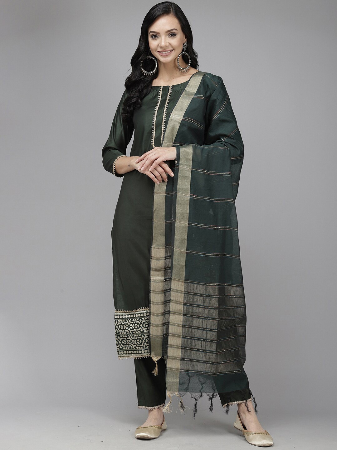 

Indo Era Women Gotta Patti Liva Straight Kurta with Trousers & Dupatta, Green