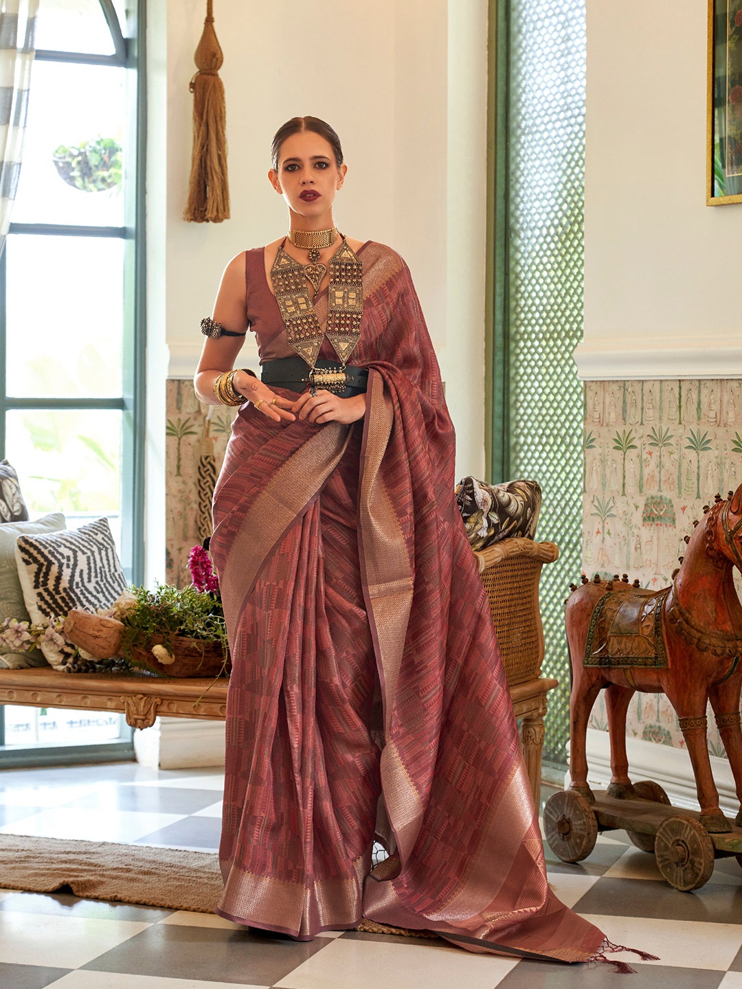 

Mitera Woven Design Zari Organza Saree, Maroon