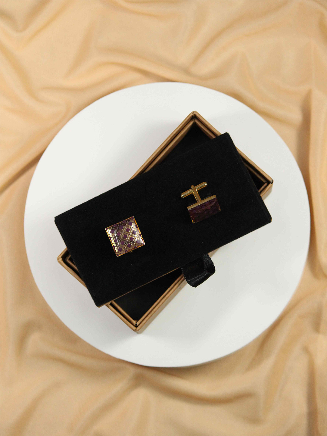 

Tossido Gold-Plated Square Cufflink, Blue