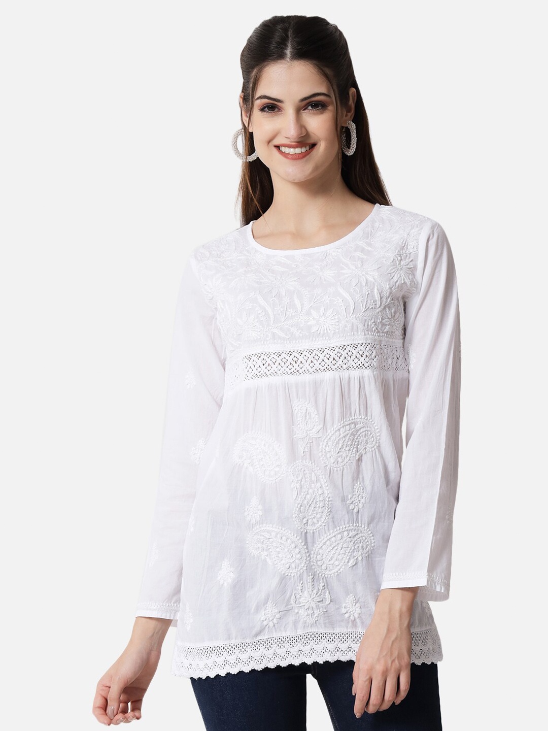 

PARAMOUNT CHIKAN Ethnic Motifs Embroidered Chikankari Pure Cotton Kurti, White