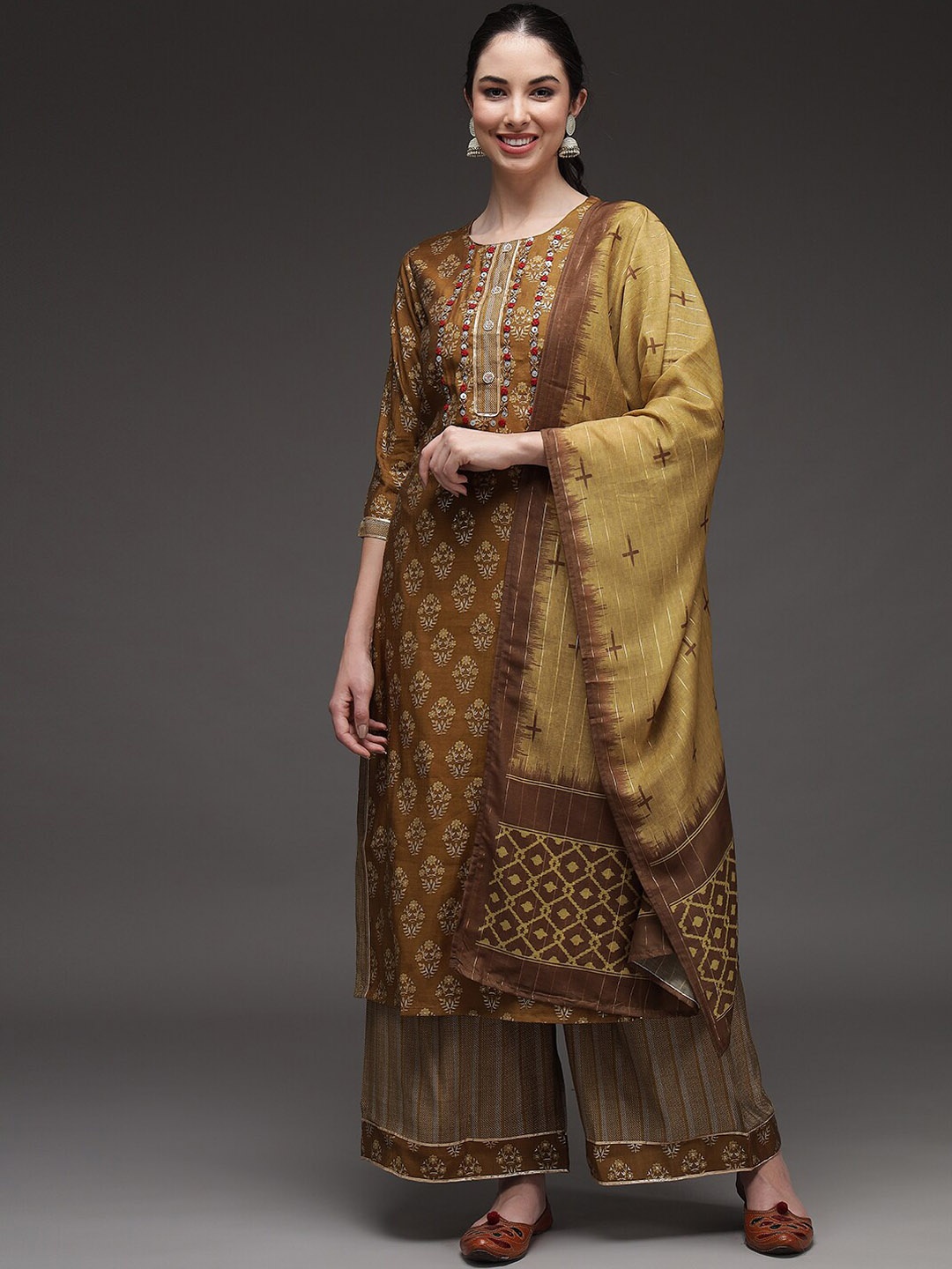

KALINI Women Floral Printed Kurta With Palazzos & Dupatta, Brown