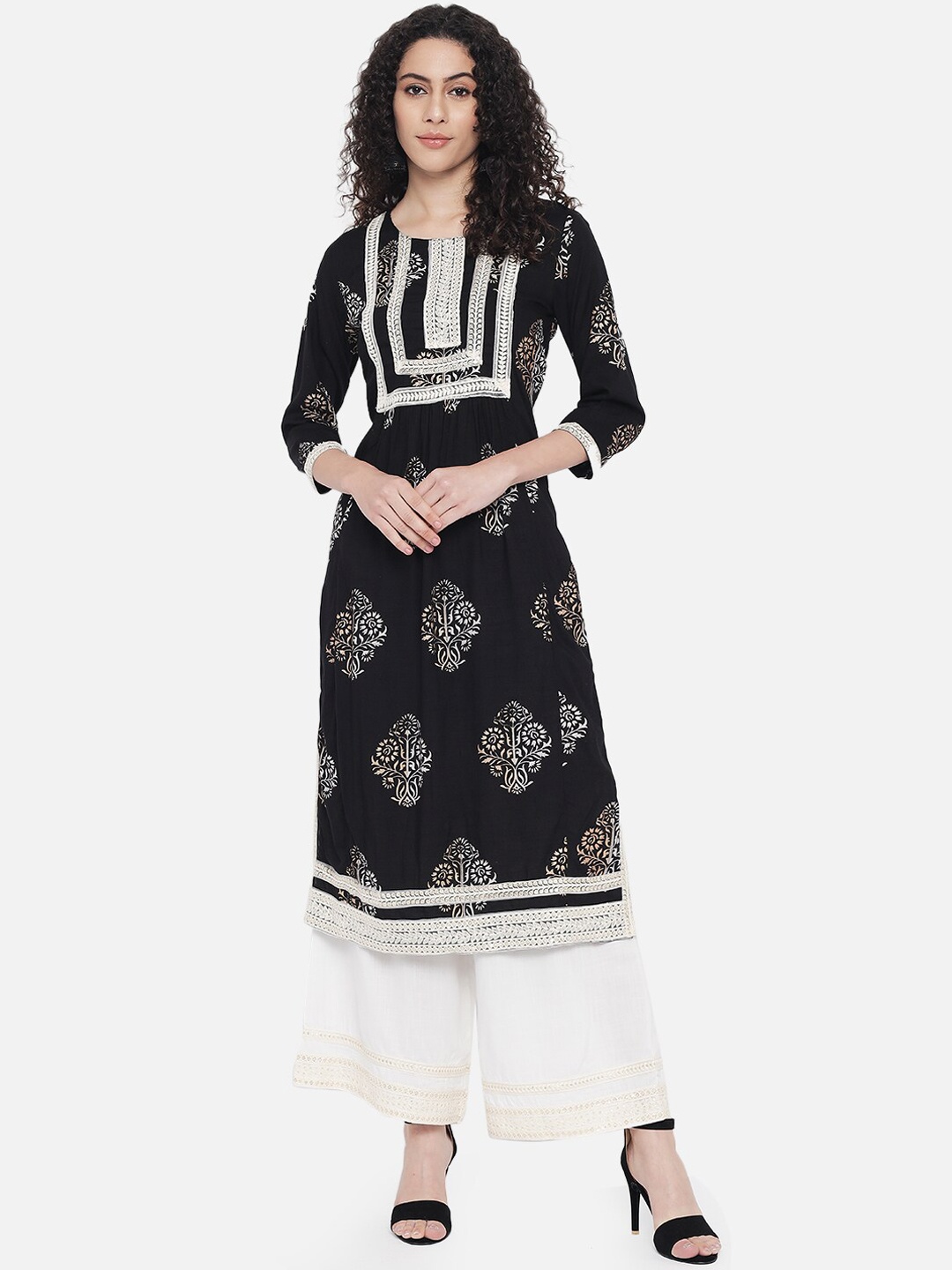 

KALINI Floral Printed Kurta with Palazzos, Black