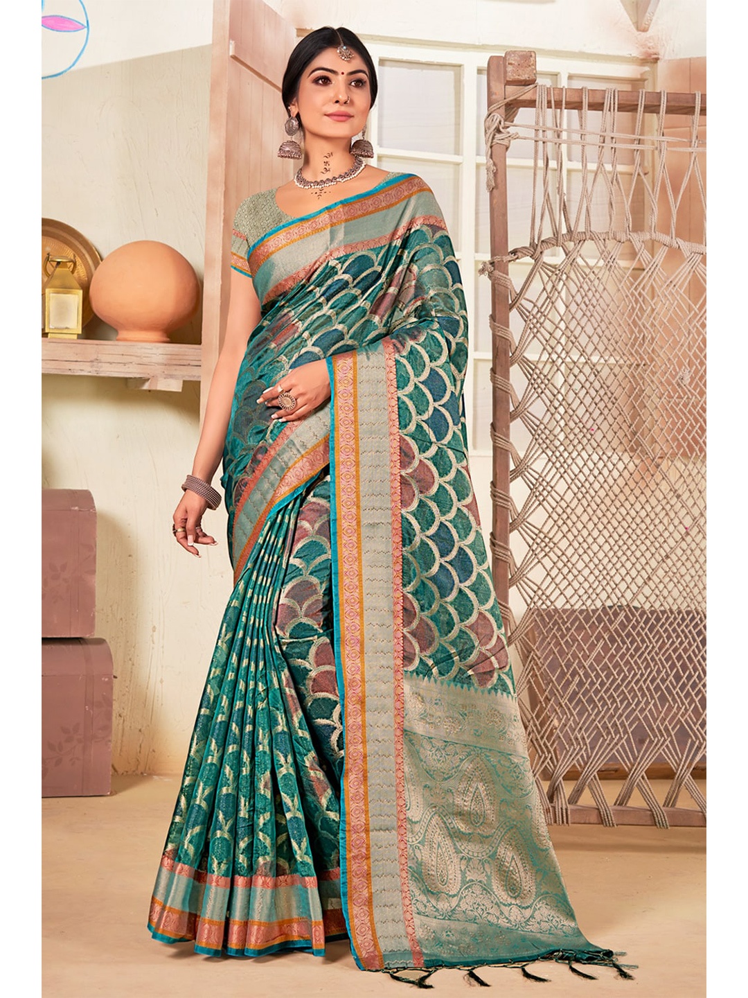 

Exclusiva Woven Design Zari Organza Saree, Teal