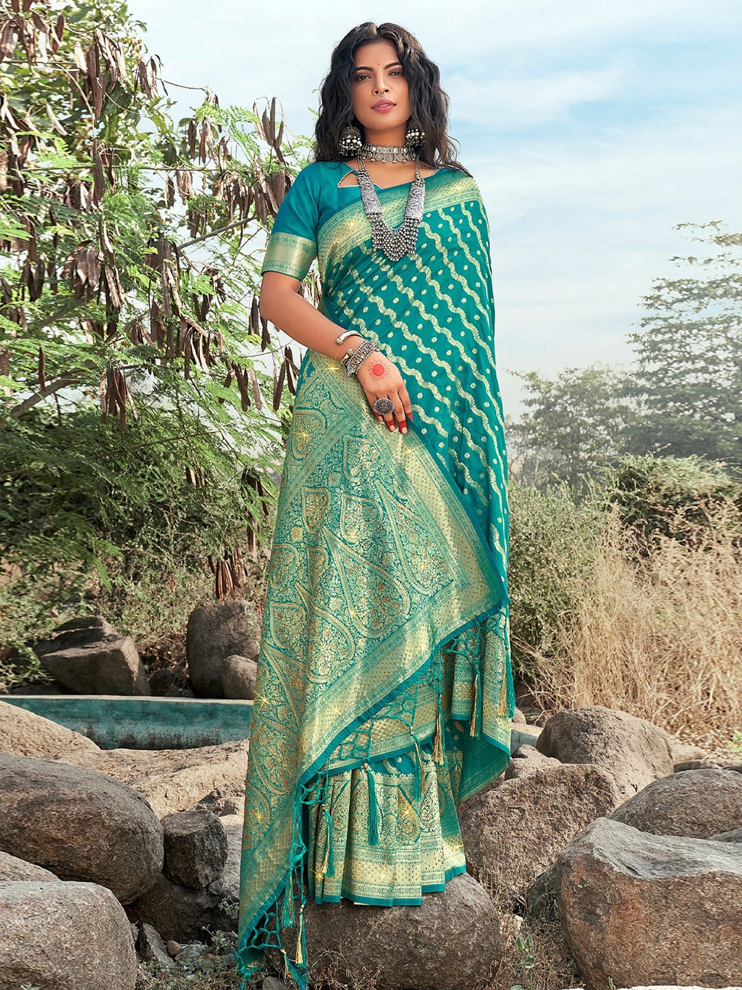 

Exclusiva Woven Design Zari Banarasi Saree, Teal