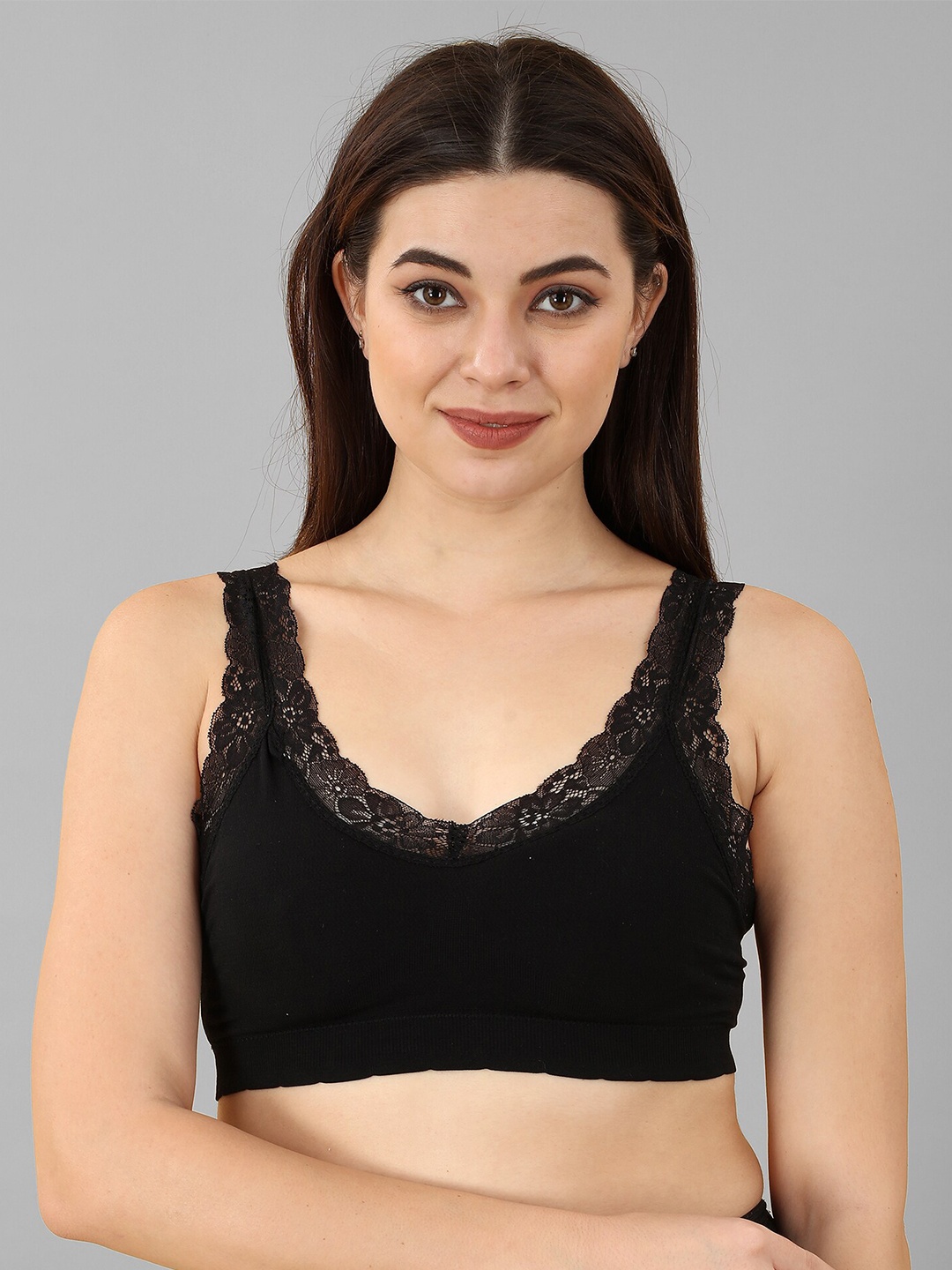 

Spiaty Lightly Padded Cotton Seamless Lace Bralette Bra, Black