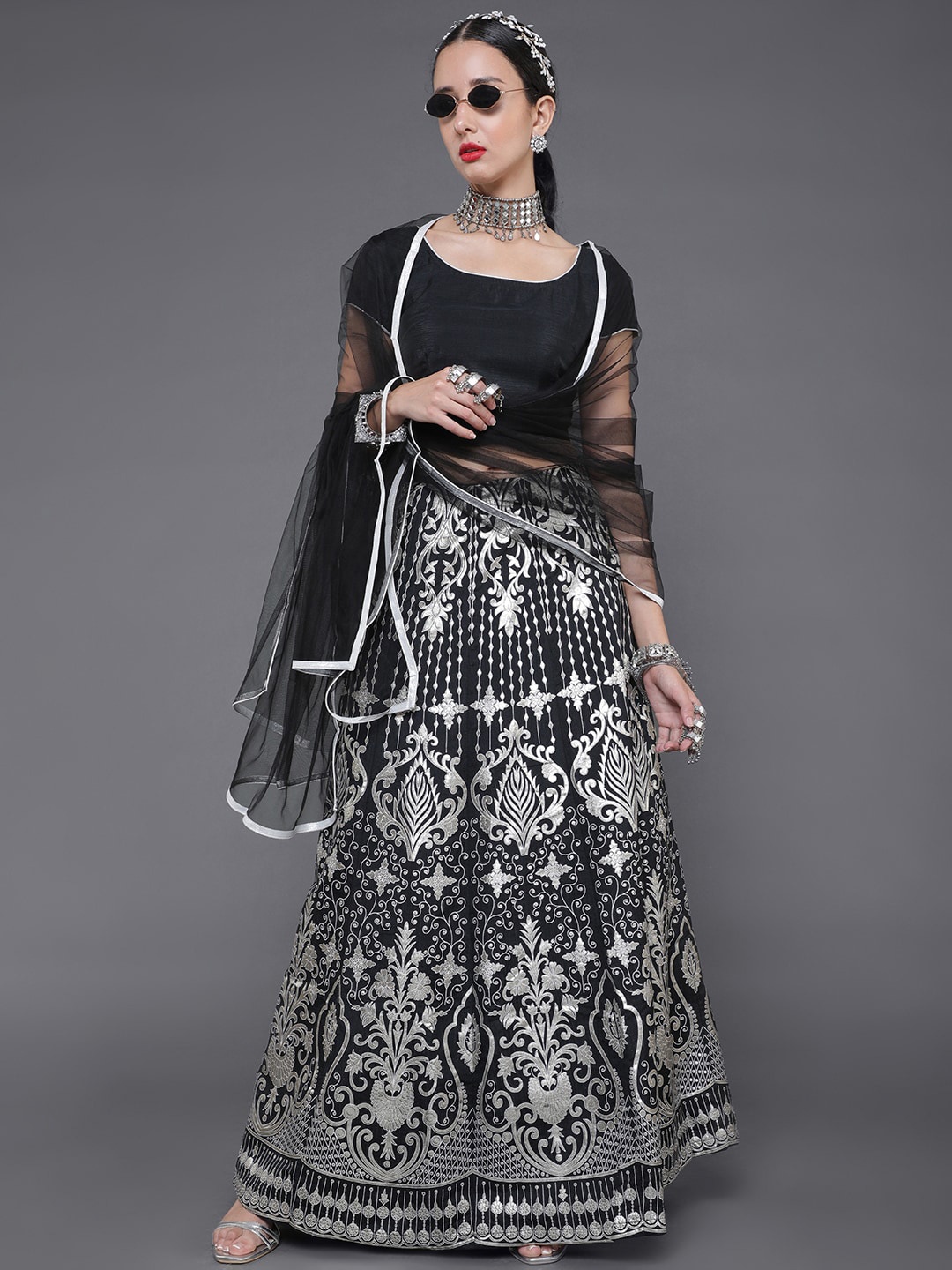 

saubhagya Ready to Wear Lehenga & Blouse With Dupatta, Black