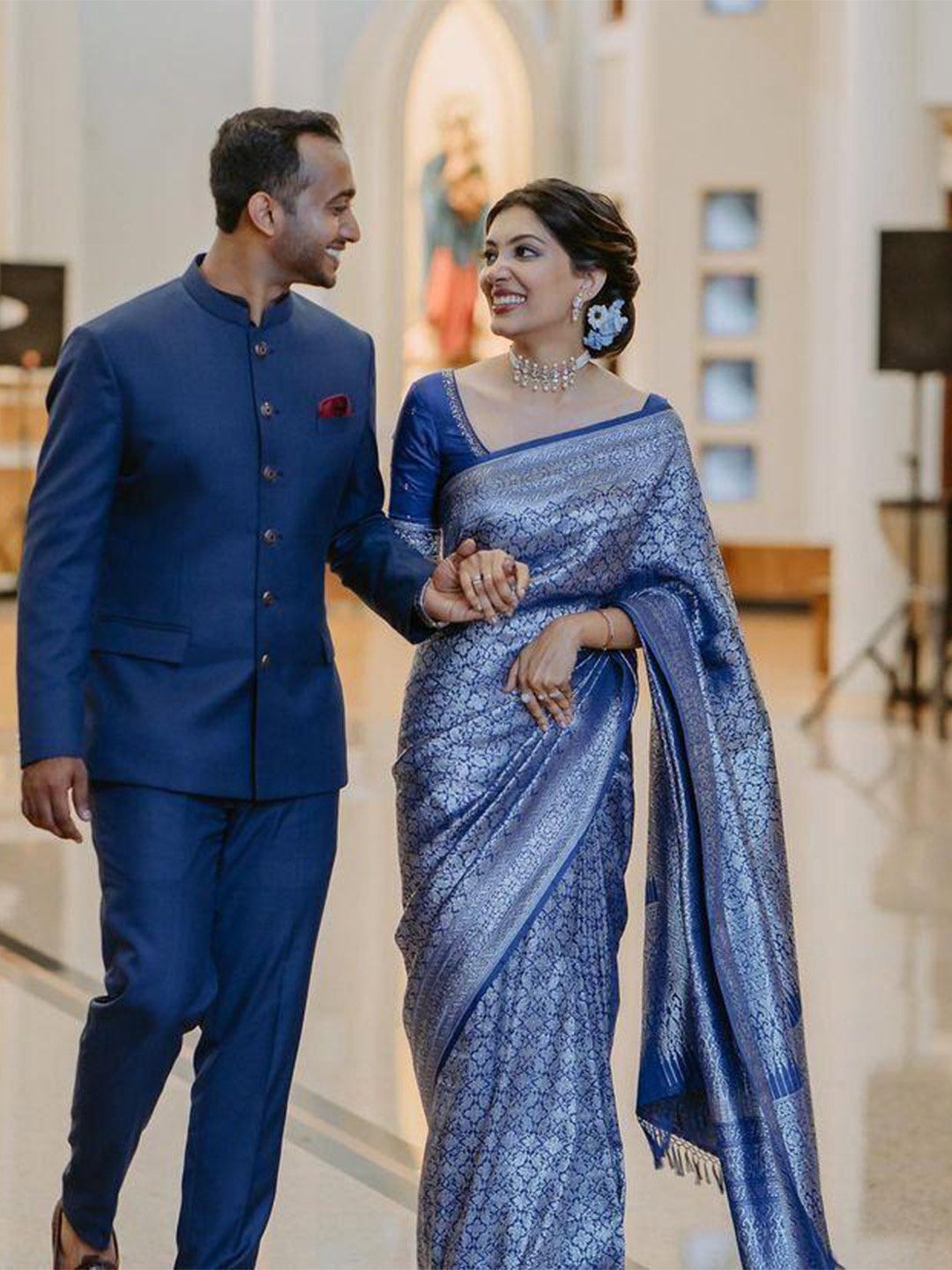 

ORUS Woven Design Zari Silk Blend Kanjeevaram Saree, Blue